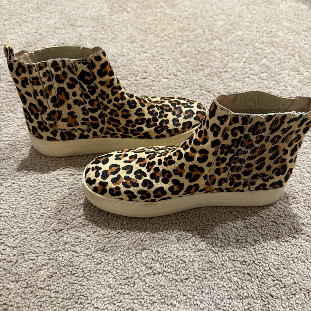 J/Slide Leopard Print High-Top Sneakers
